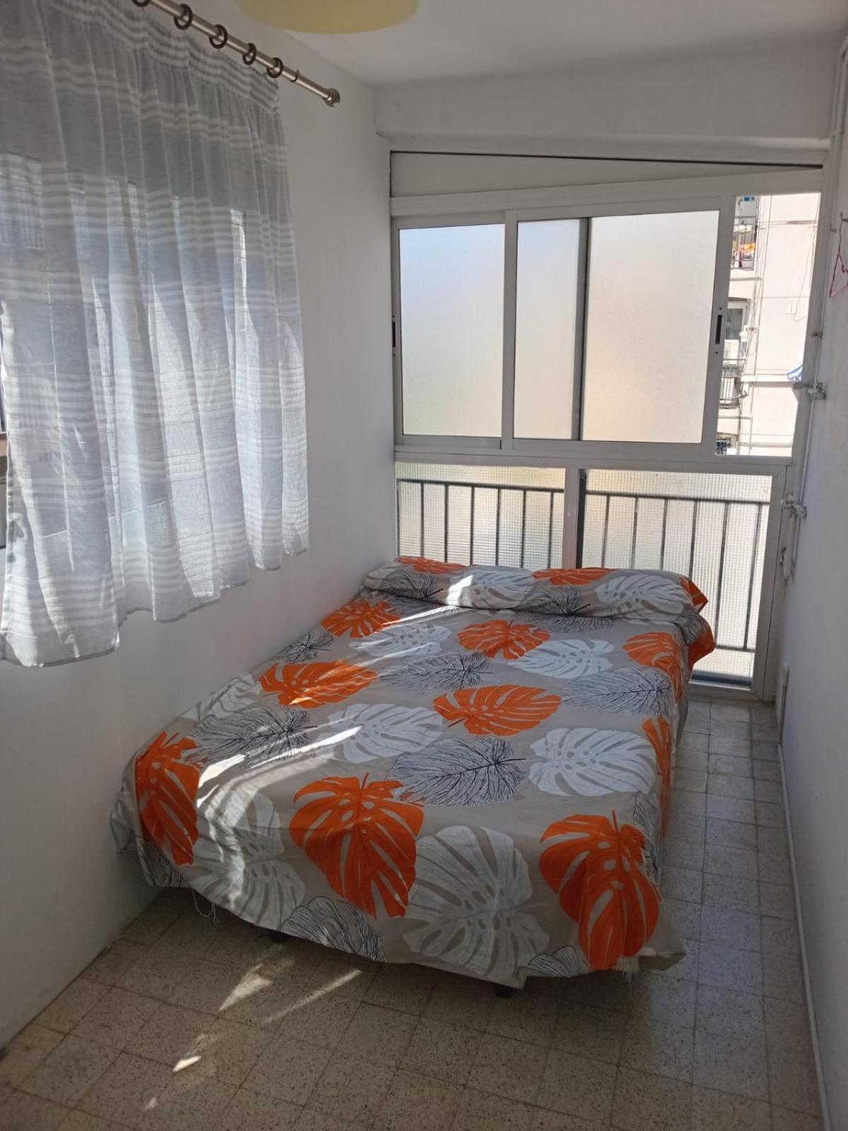 Habitaciones Compartidas En Un Apartamento Salou Dış mekan fotoğraf